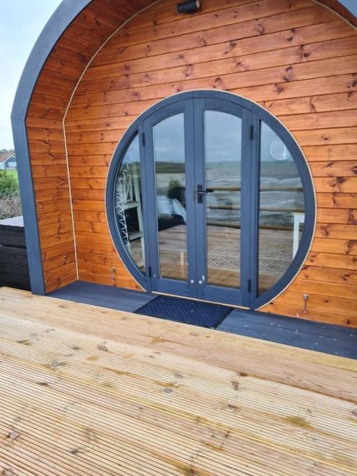 Spring Tide Cliff Top Glamping Pod With Direct Sea Views Берчингтон Экстерьер фото