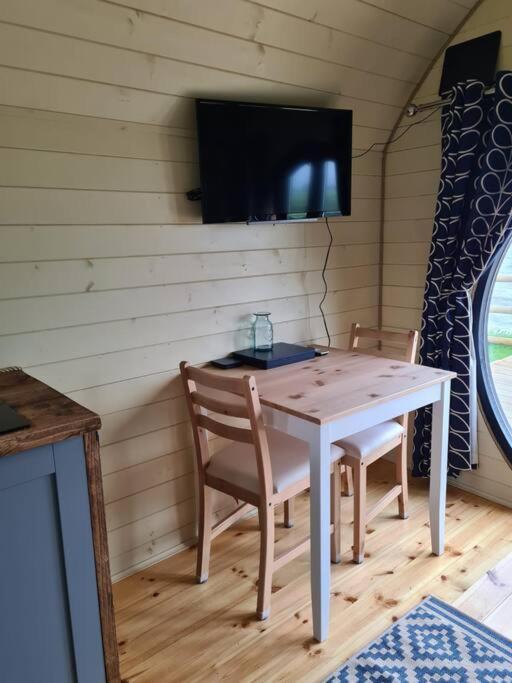 Spring Tide Cliff Top Glamping Pod With Direct Sea Views Берчингтон Экстерьер фото