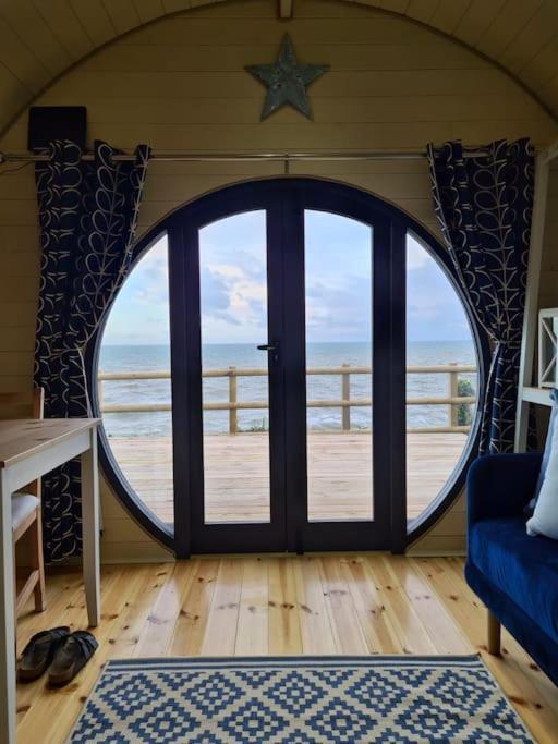 Spring Tide Cliff Top Glamping Pod With Direct Sea Views Берчингтон Экстерьер фото